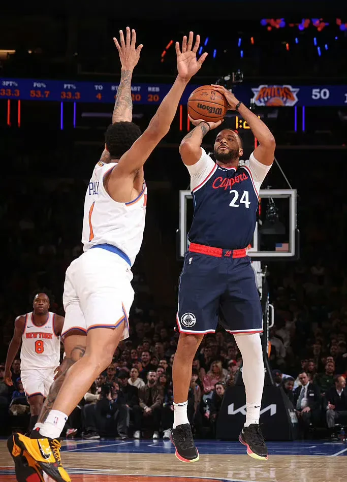 爱游戏官网-鹈鹕绝杀勇士,麦科勒姆高光表现