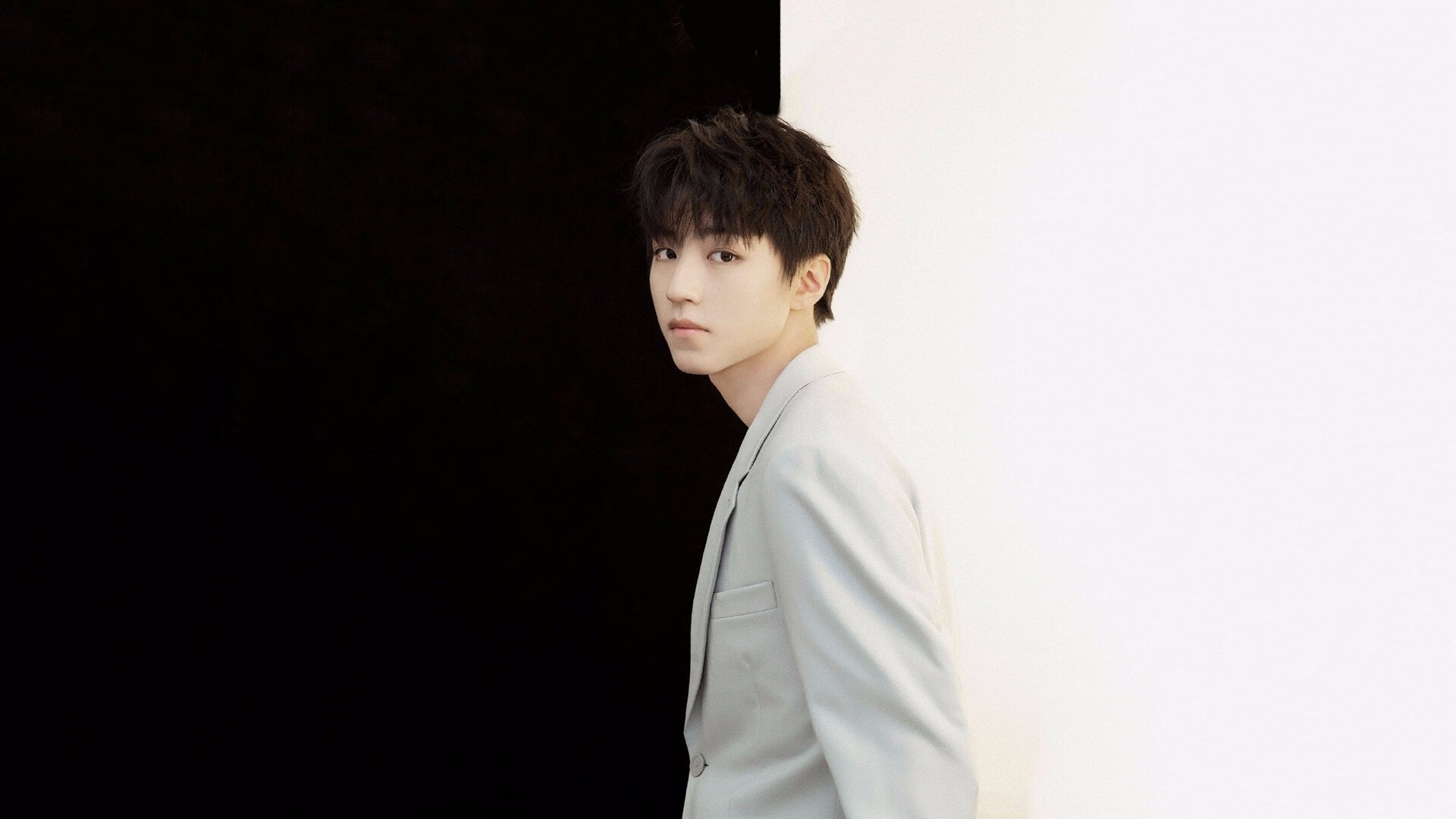 40000分当天，NBA用一场快船对魔术的角落之战，向詹姆斯的伟大致敬与告别