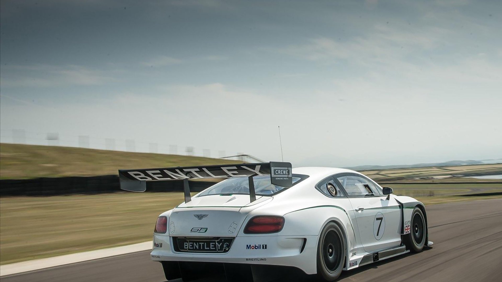 双面厄德高，阿森纳核心的致命创造与南美雄鹰的战术压制