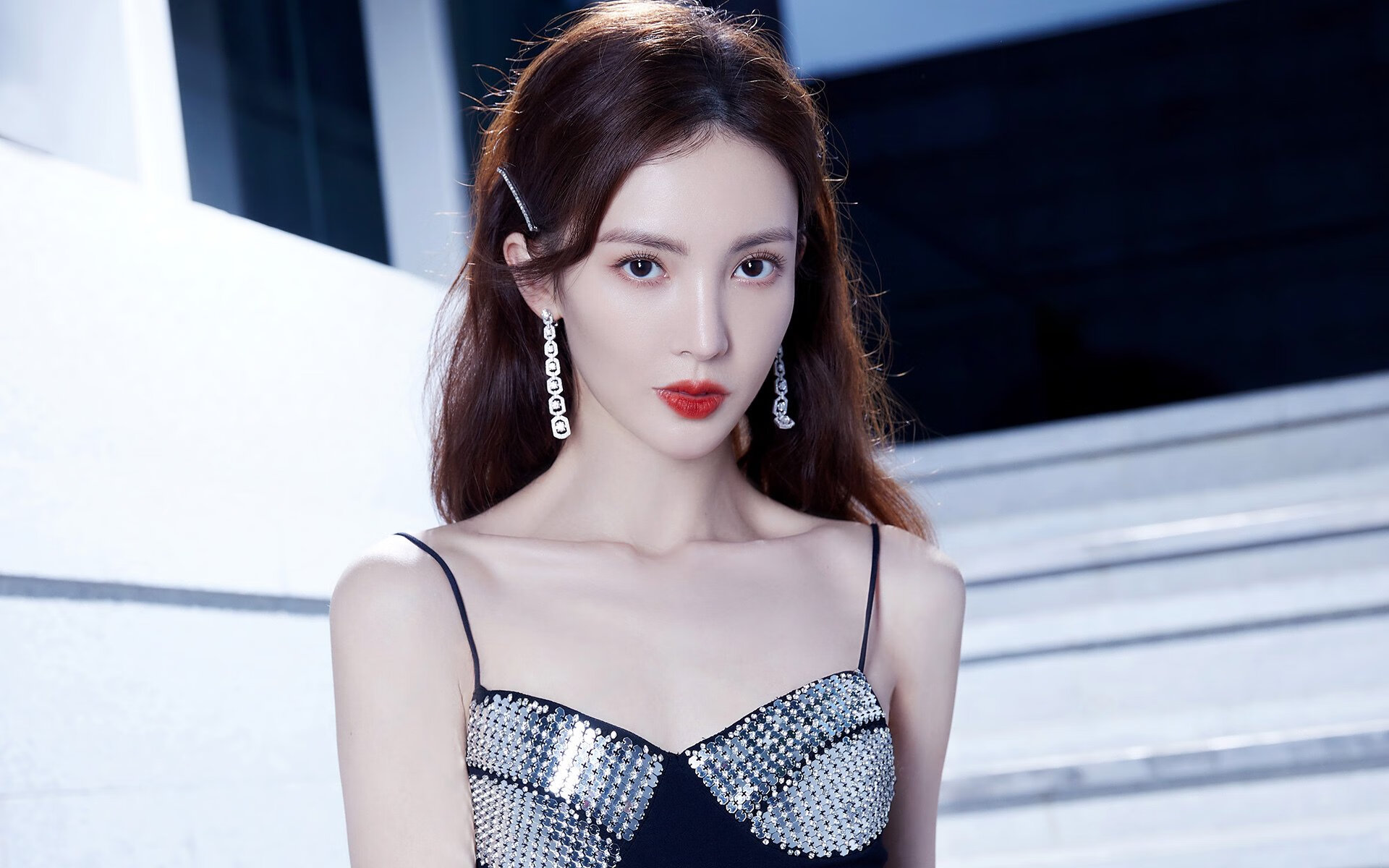 非洲之巅的对决，帕尔默单骑破阵，安哥拉全面压制埃及登顶